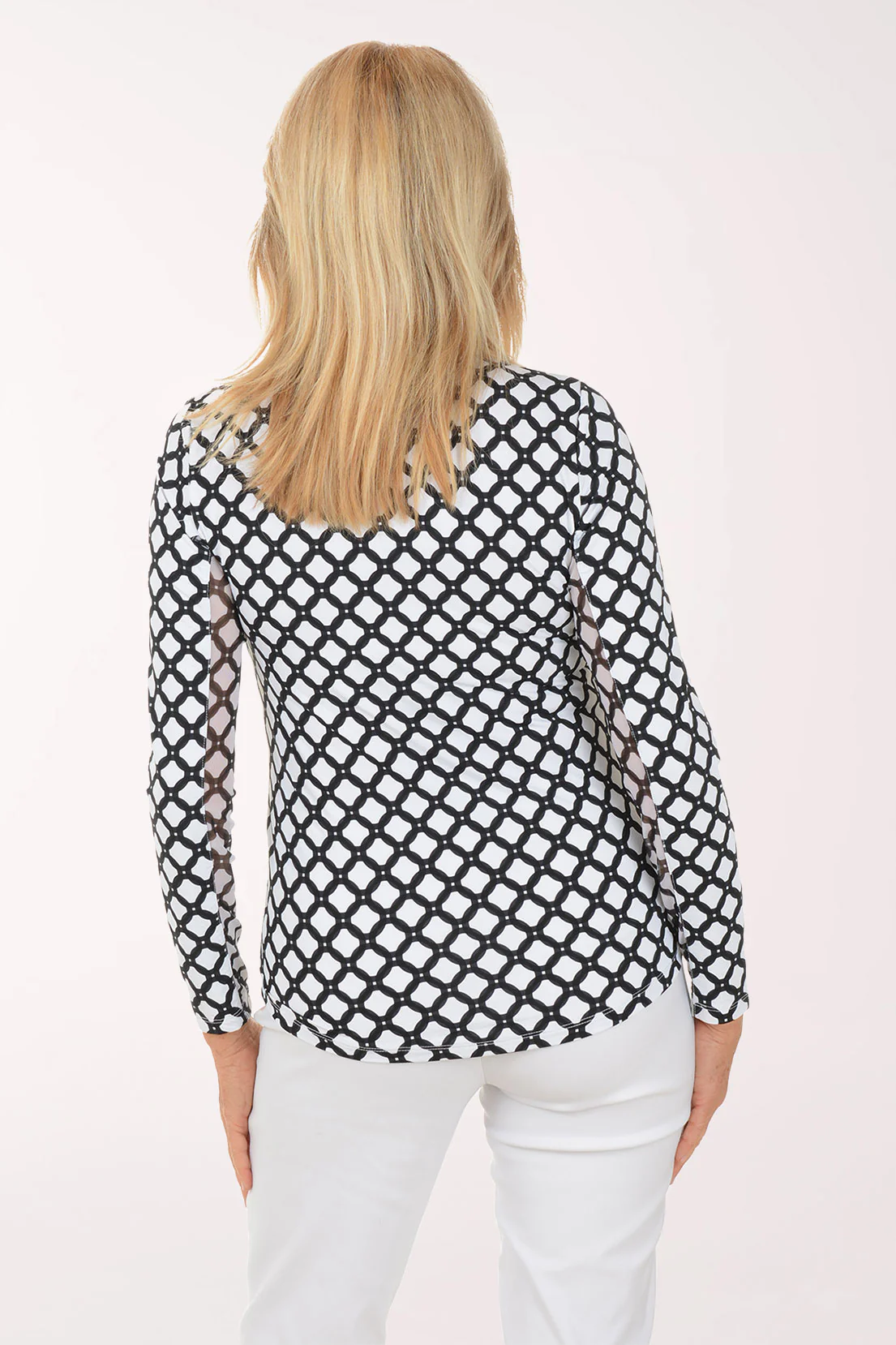 Black Chain Link UPF50+ Quarter Zip Top - Image 3