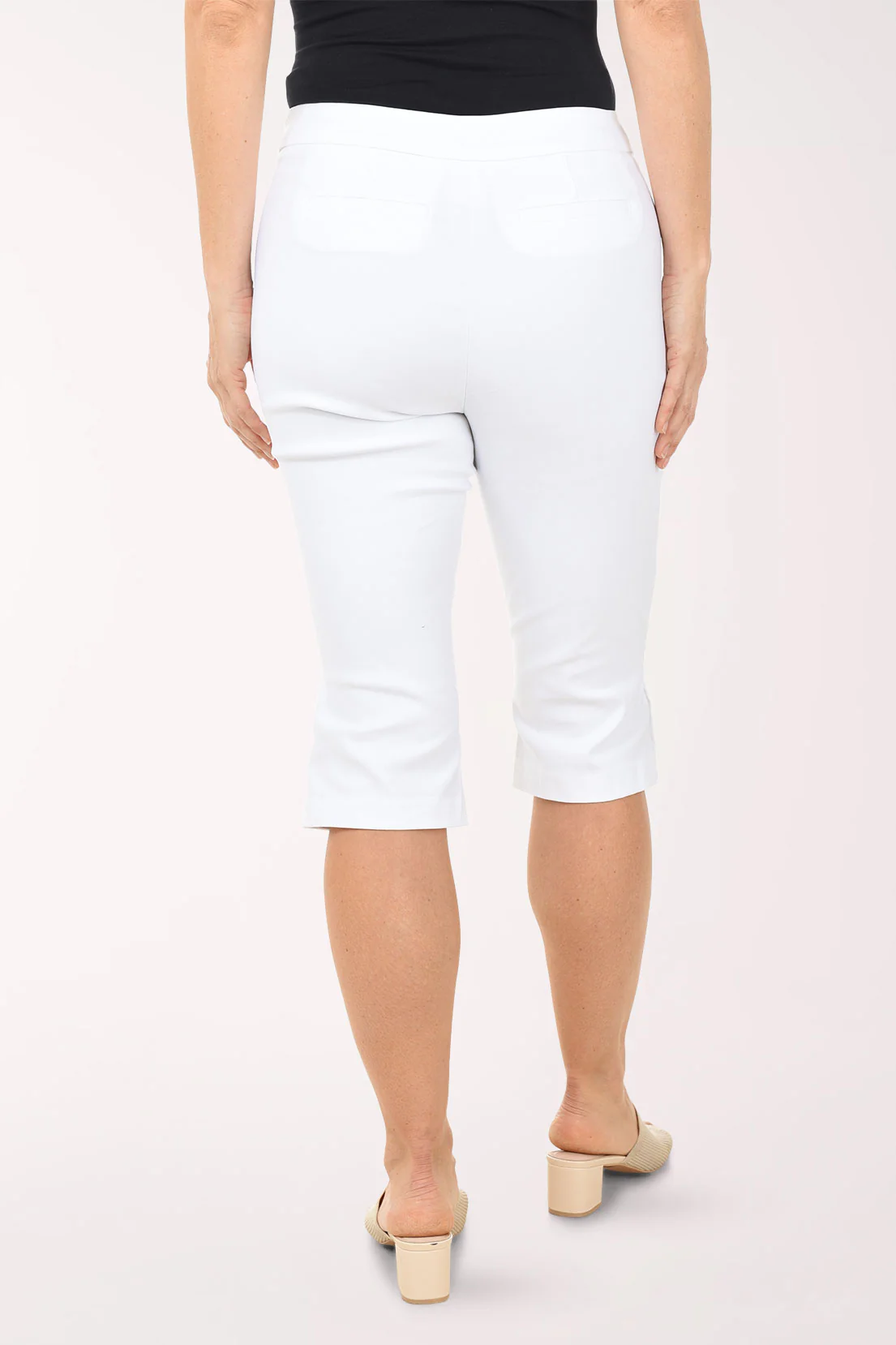 Flatten It Button Hem Clamdigger Pant - Image 4