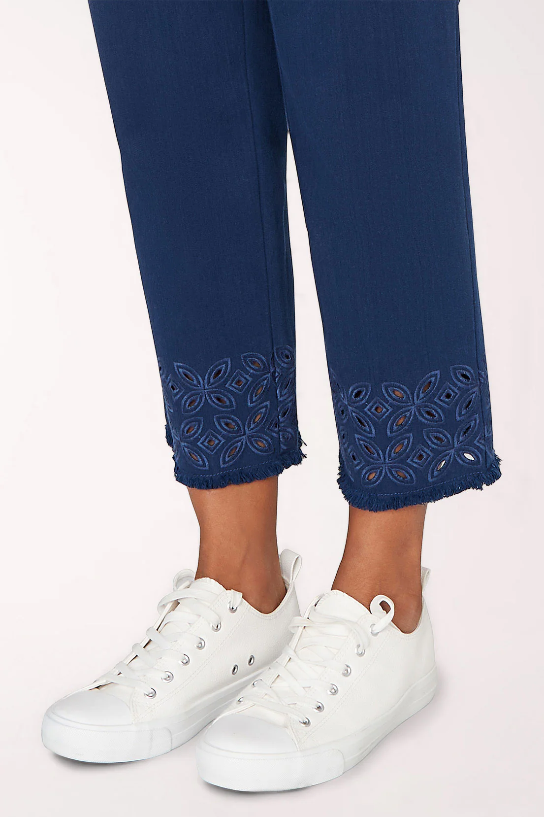 Mykonos Embroidered Lattice Hem Ankle Pant - Image 4