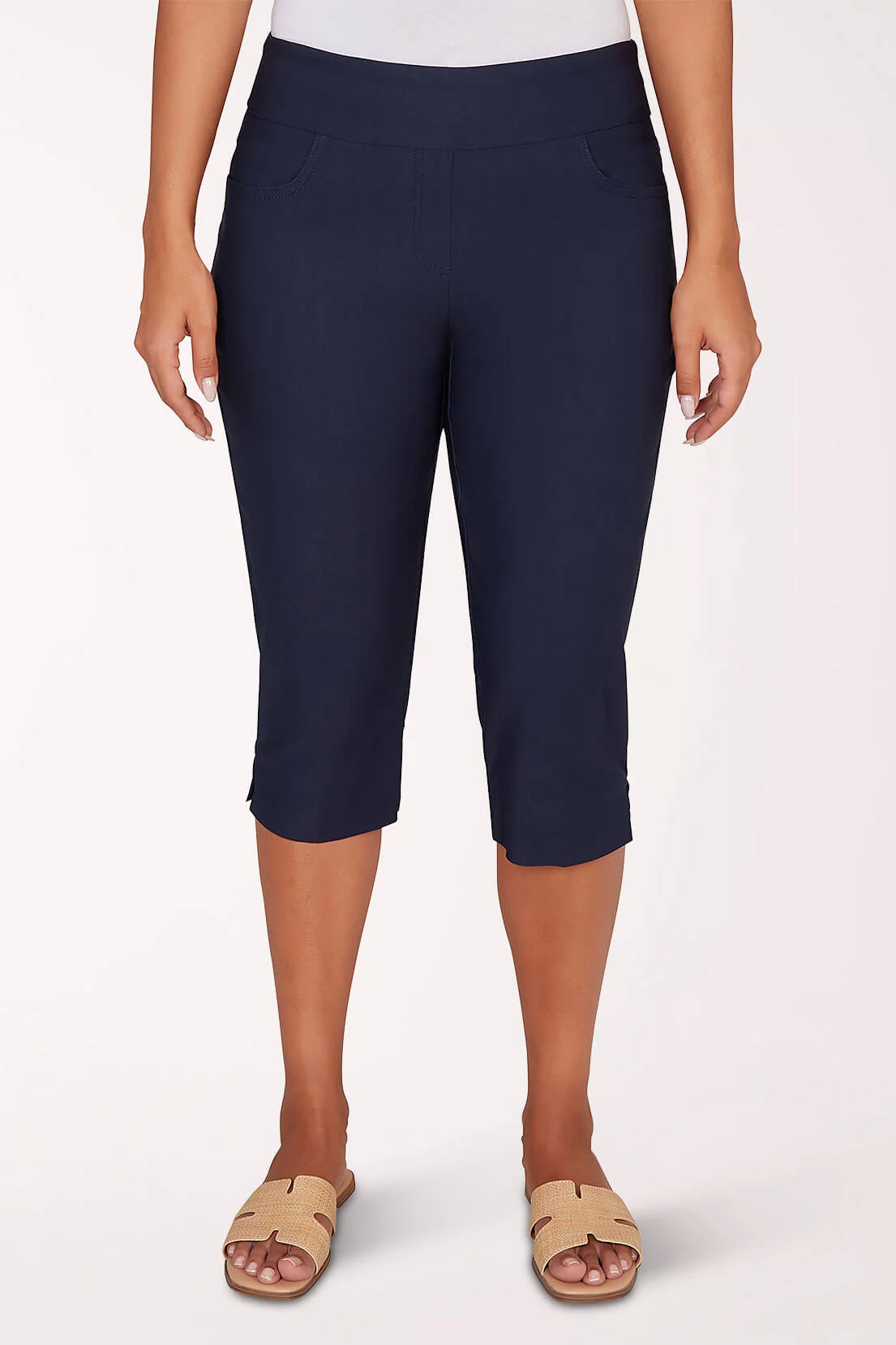Silky Tech Clamdigger Pant - Image 3