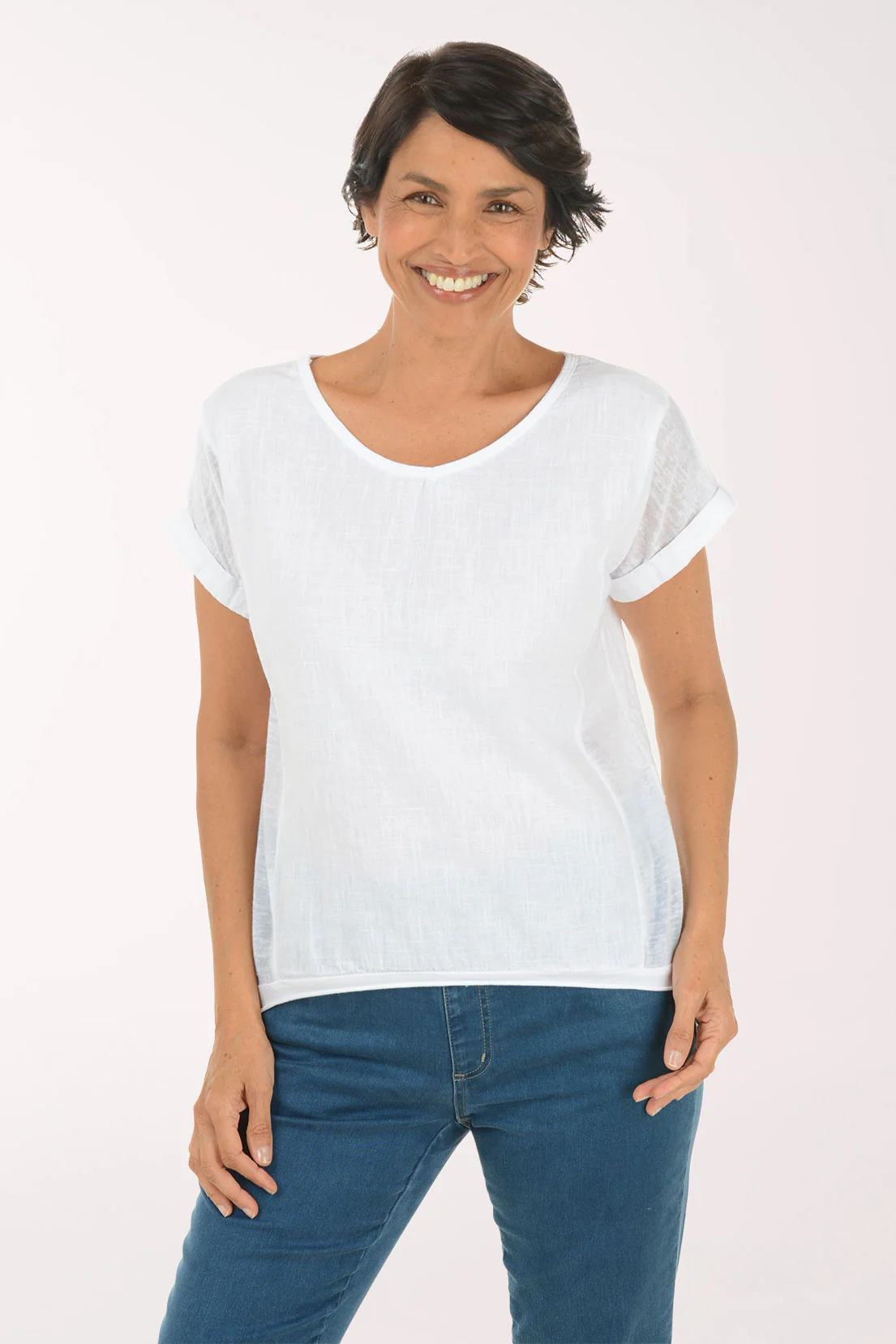 V-Neck 100% Linen Tee - Image 10