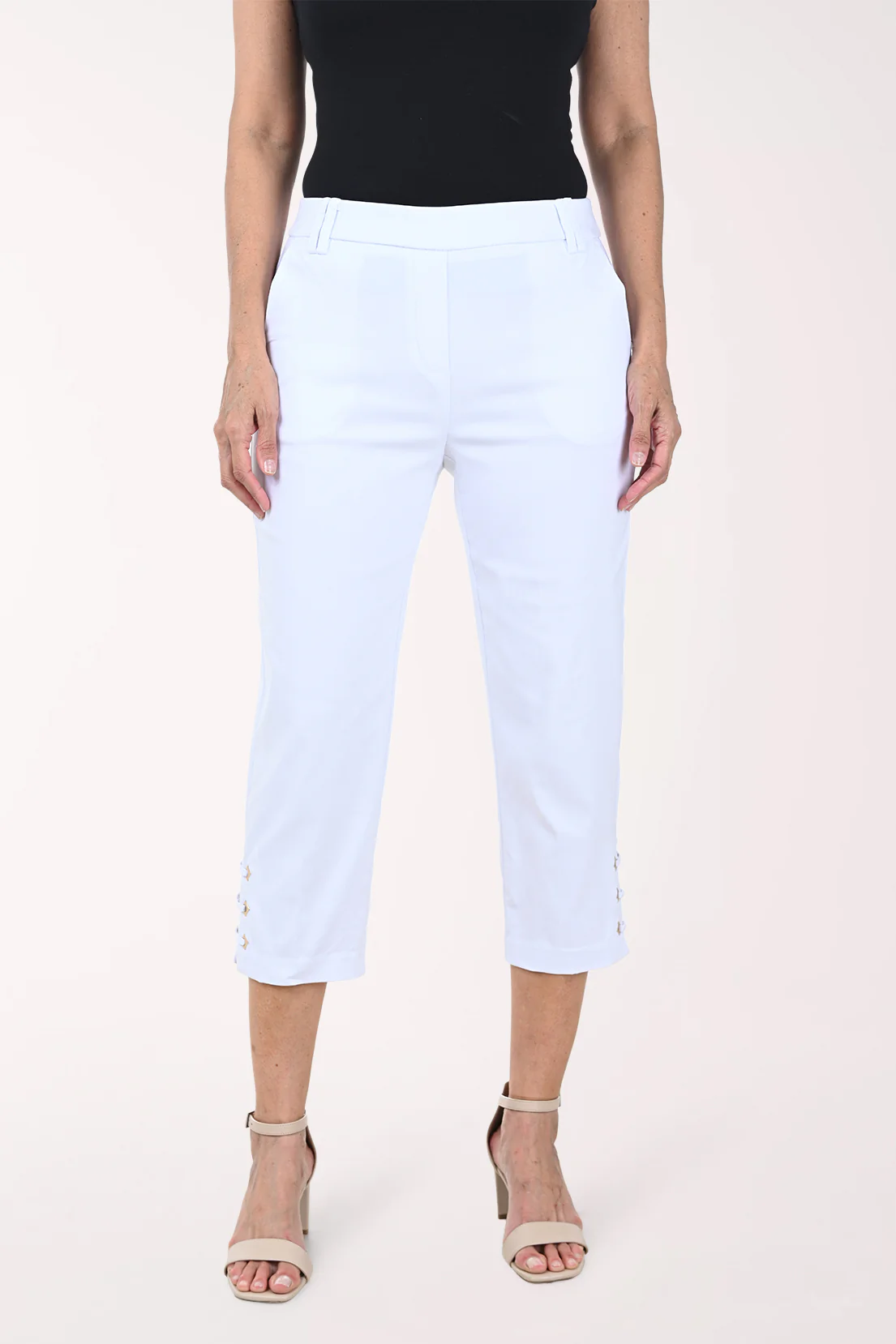 Diamond Grommet Lattice Capri Pant - Image 6