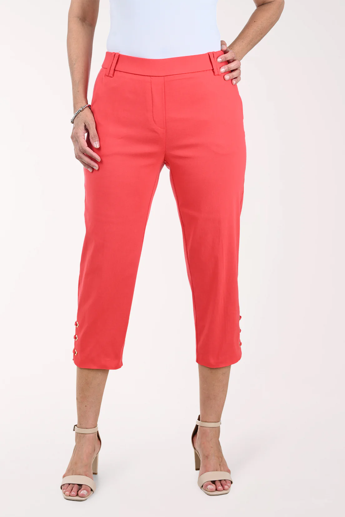 Diamond Grommet Lattice Capri Pant - Image 7